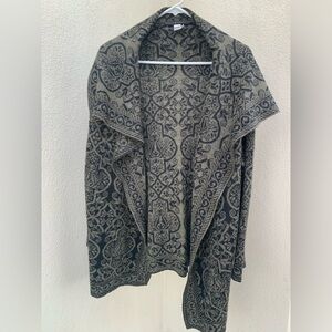 Peruvian Connection Aztec Southwestern Patterned Open Cardigan Cape